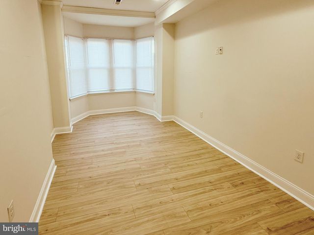 714 DOLPHIN ST, Baltimore, MD 21217