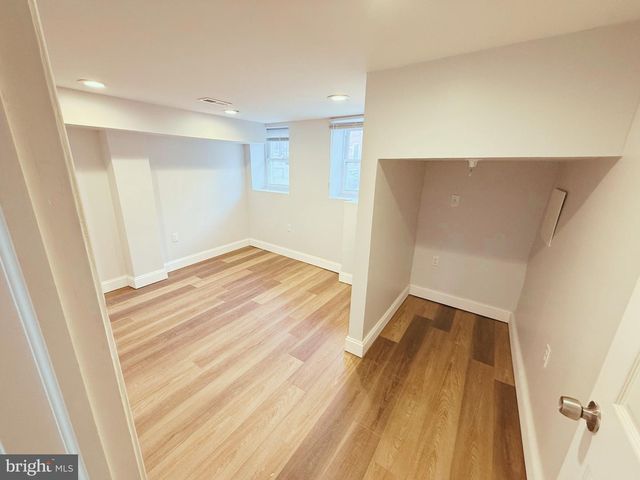 714 DOLPHIN ST, Baltimore, MD 21217