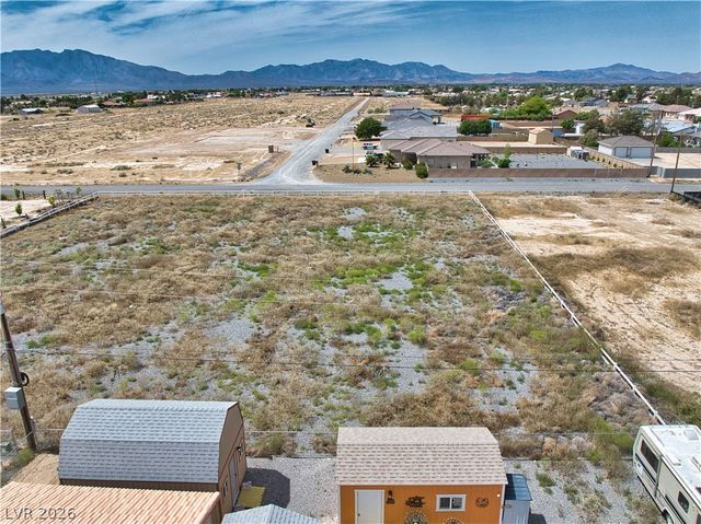 3081 South Mariposa Avenue, Pahrump, NV 89048