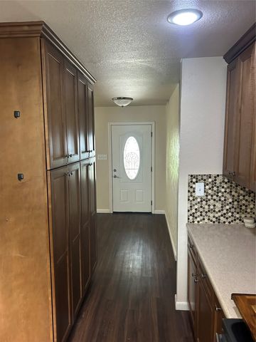 502 E Roosevelt, Whitney, TX 76692