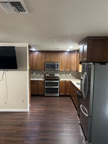 502 E Roosevelt, Whitney, TX 76692