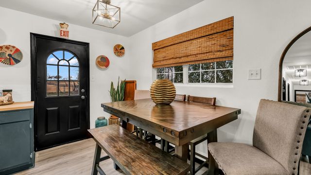 344 Hillcroft Drive, Weatherford, TX 76087