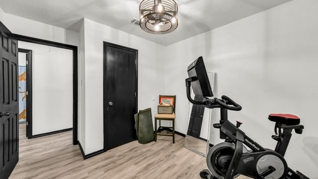 344 Hillcroft Drive, Weatherford, TX 76087