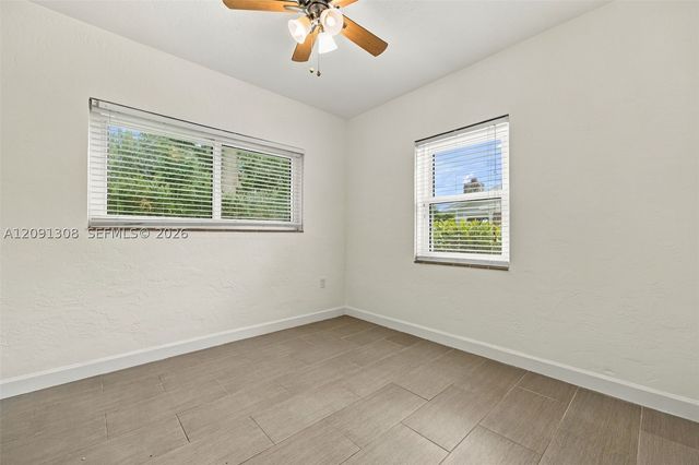 7120 SW 58th St, Miami, FL 33143