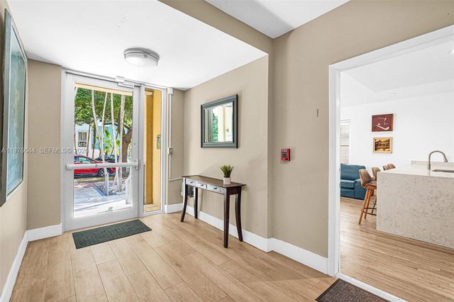 1018 Meridian Ave 1, Miami Beach, FL 33139