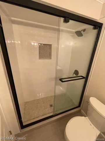 3825 Fieldview Avenue, West Bloomfield, MI 48324