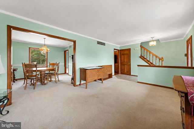 146 W HOLLY LN, Little Egg Harbor Twp, NJ 08087