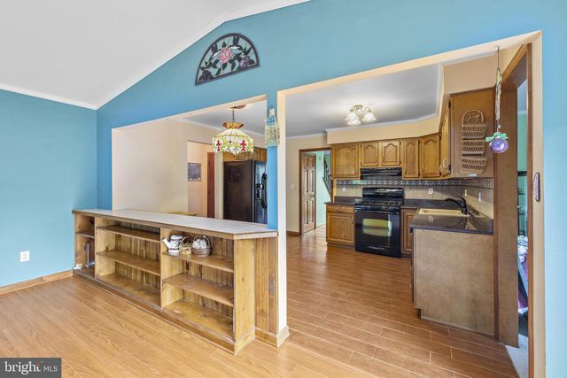 146 W HOLLY LN, Little Egg Harbor Twp, NJ 08087