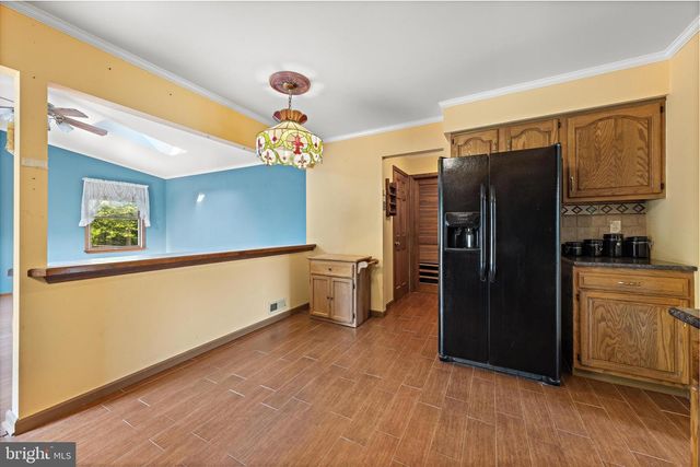 146 W HOLLY LN, Little Egg Harbor Twp, NJ 08087