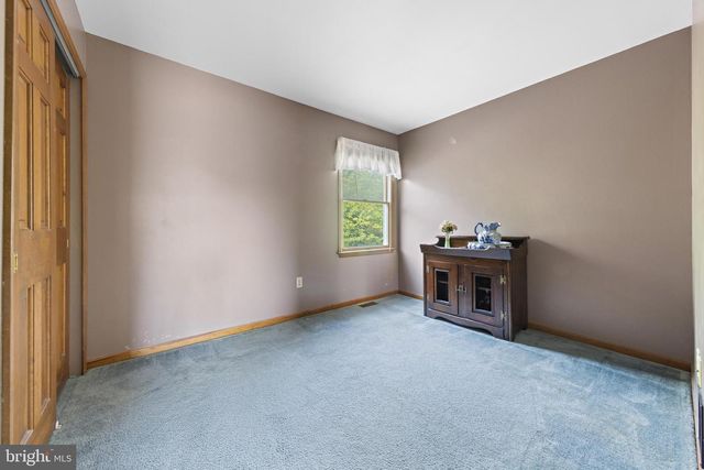 146 W HOLLY LN, Little Egg Harbor Twp, NJ 08087