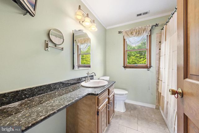 146 W HOLLY LN, Little Egg Harbor Twp, NJ 08087