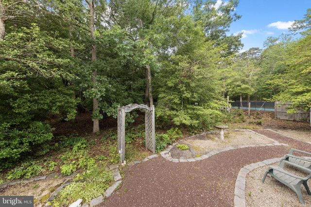 146 W HOLLY LN, Little Egg Harbor Twp, NJ 08087