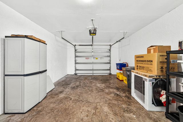 6061 Stanley Lane, Delray Beach, FL 33484