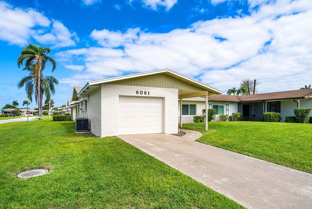 6061 Stanley Lane, Delray Beach, FL 33484