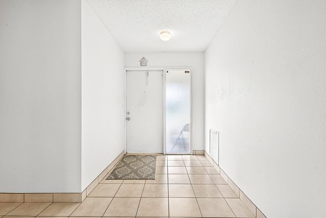 6061 Stanley Lane, Delray Beach, FL 33484