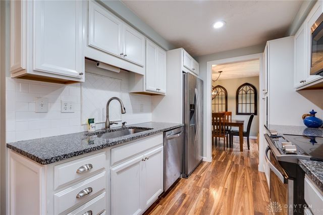 5425 Honeyleaf Way, Fairborn, OH 45424