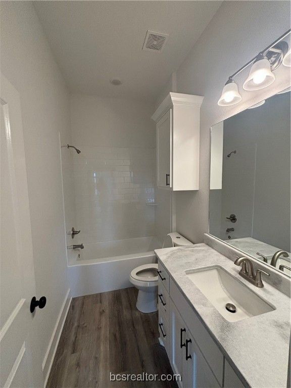 534 Harvest Lake Drive, Snook, TX 77878 — photo 2