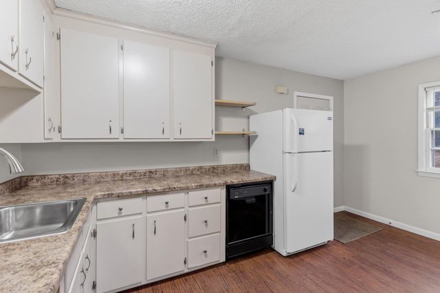 1513 18th Avenue NE, Minneapolis, MN 55418