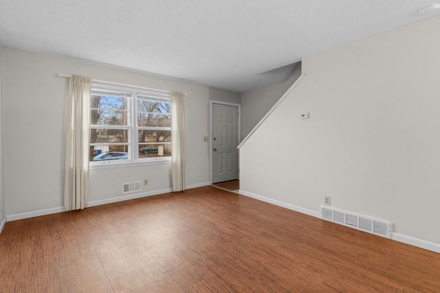 1513 18th Avenue NE, Minneapolis, MN 55418