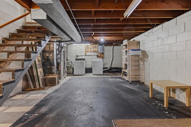 1513 18th Avenue NE, Minneapolis, MN 55418