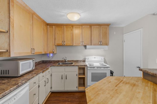 1513 18th Avenue NE, Minneapolis, MN 55418