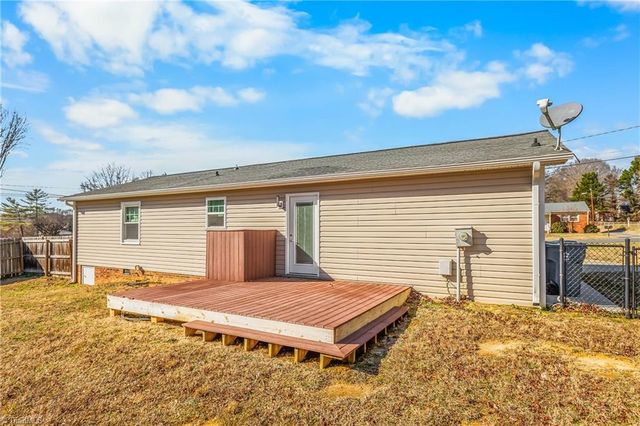 240 Tot Street, Mocksville, NC 27028