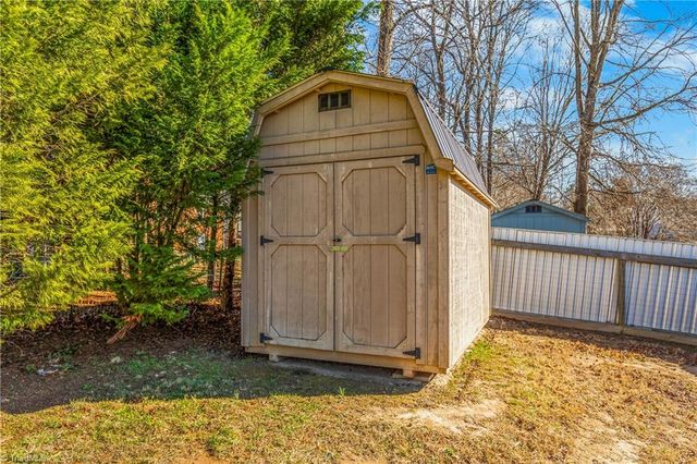 240 Tot Street, Mocksville, NC 27028