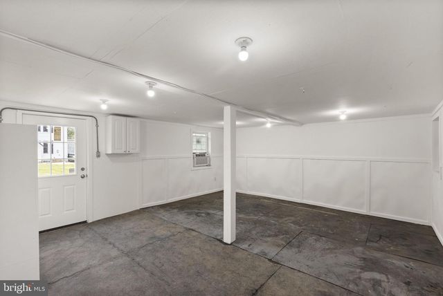 20596 AIRMONT RD, Bluemont, VA 20135