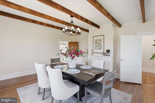 20596 AIRMONT RD, Bluemont, VA 20135