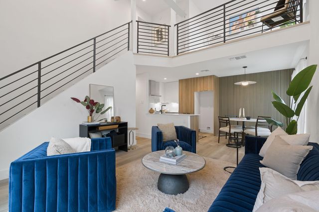 1905 Albury CV D, Austin, TX 78758