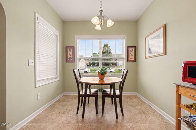 1005 Gold Circle, Mebane, NC 27302