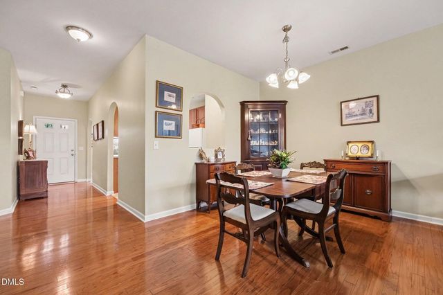 1005 Gold Circle, Mebane, NC 27302