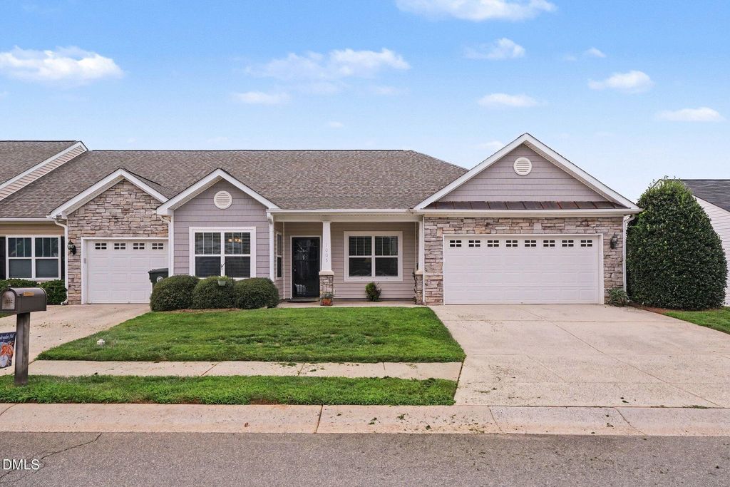 1005 Gold Circle, Mebane, NC 27302
