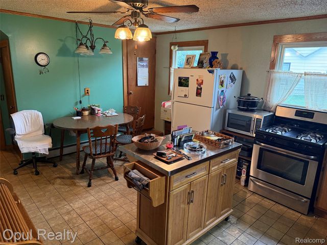 12208 Hannan Road, Van Buren Charter Township, MI 48174