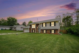 18920 M-86, Three Rivers, MI 49093