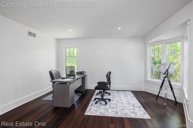 7689 Deerhill Drive, Village Of Clarkston, MI 48346