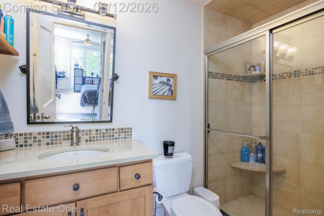 7689 Deerhill Drive, Village Of Clarkston, MI 48346