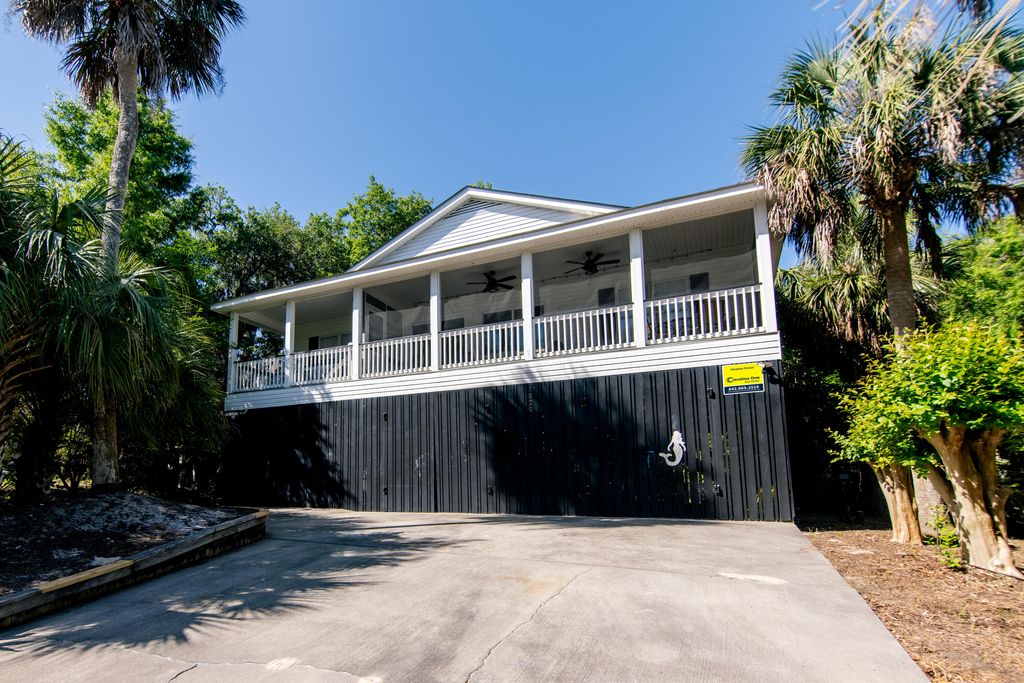 1520 Dorothy Street, Edisto Island, SC 29438