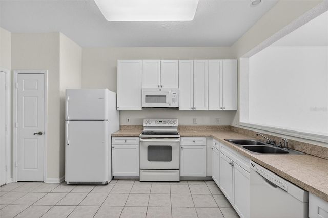 3497 SHALLOT DRIVE 102, Orlando, FL 32835