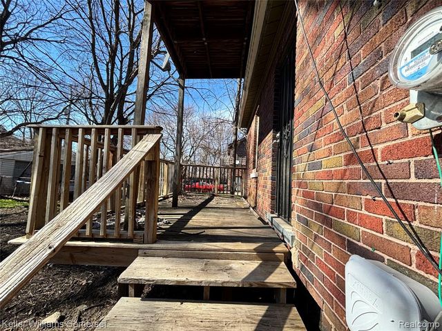 5783 Yorkshire Road, Detroit, MI 48224