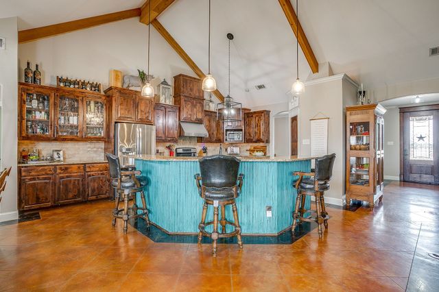 160 Goodnight Trail, Rhome, TX 76078