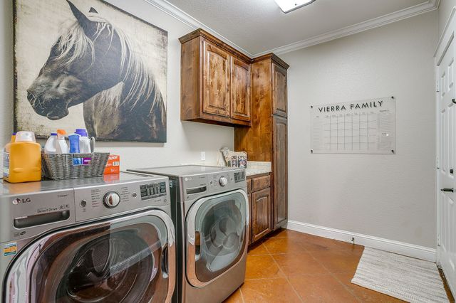 160 Goodnight Trail, Rhome, TX 76078