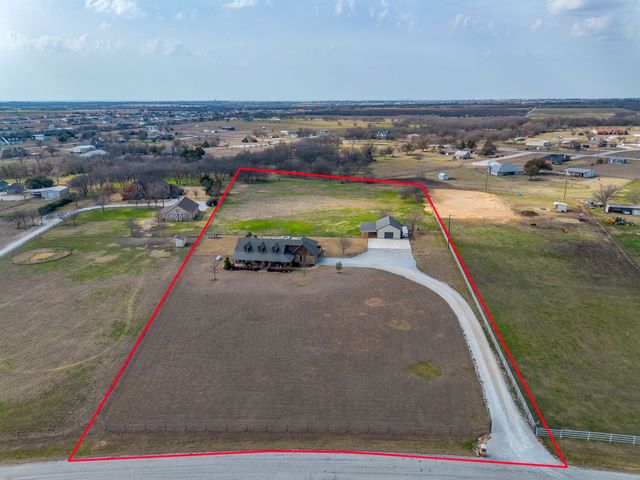 160 Goodnight Trail, Rhome, TX 76078
