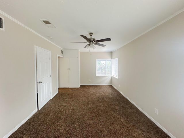 213 GREEN VALLEY Road NW, Los Ranchos, NM 87107