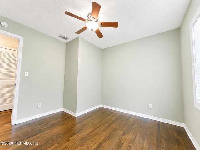 5774 CEDAR OAKS Drive, Jacksonville, FL 32210