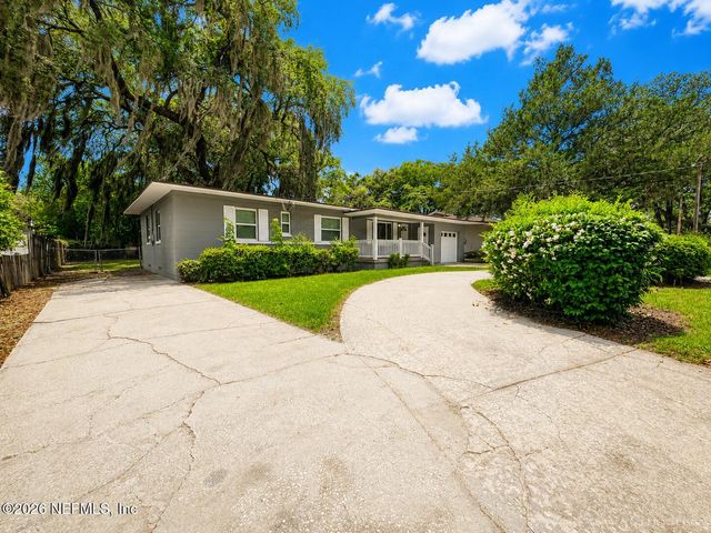 5774 CEDAR OAKS Drive, Jacksonville, FL 32210