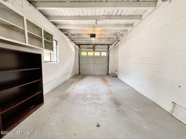 5774 CEDAR OAKS Drive, Jacksonville, FL 32210