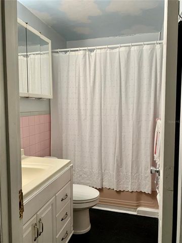 701 S DELAWARE AVENUE, Deland, FL 32720