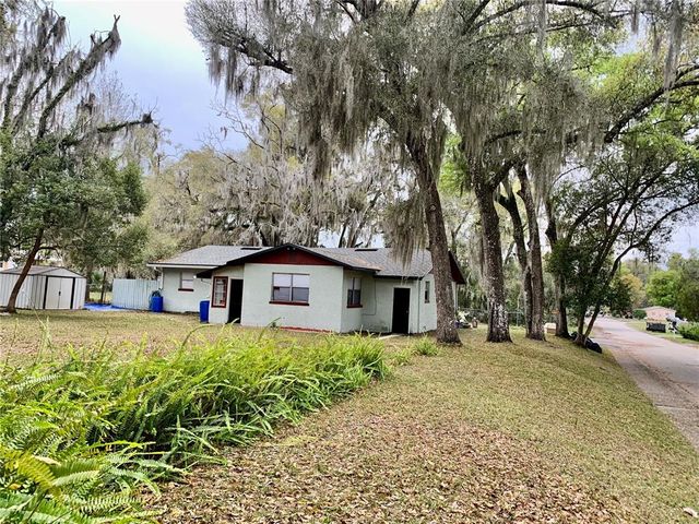 701 S DELAWARE AVENUE, Deland, FL 32720