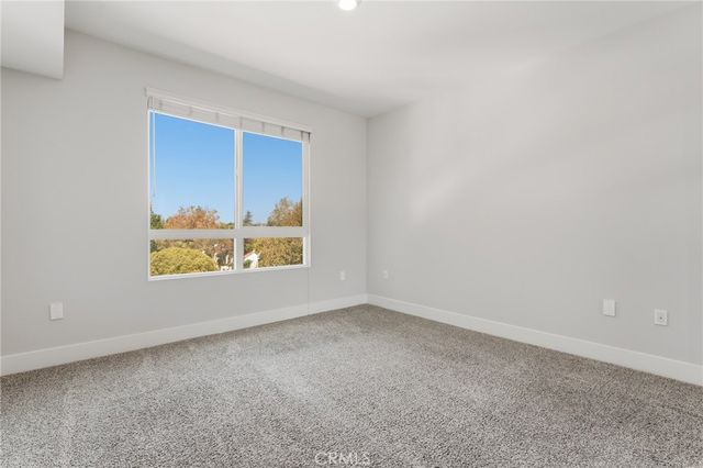 10718 Acama Street 301, Studio City, CA 91602